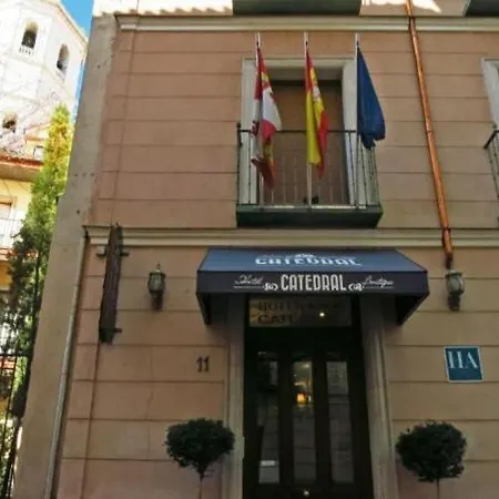 Hotel Valldigna *